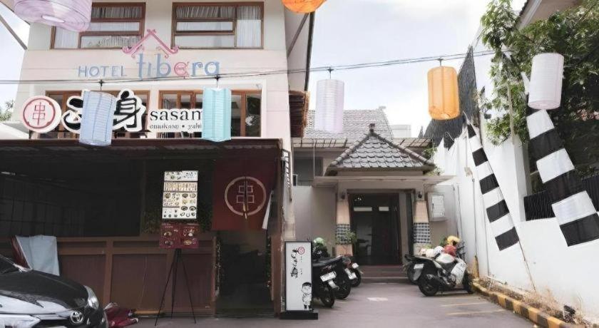 Hotel Tibera Taman Cibeunying Bandung Ngoại thất bức ảnh