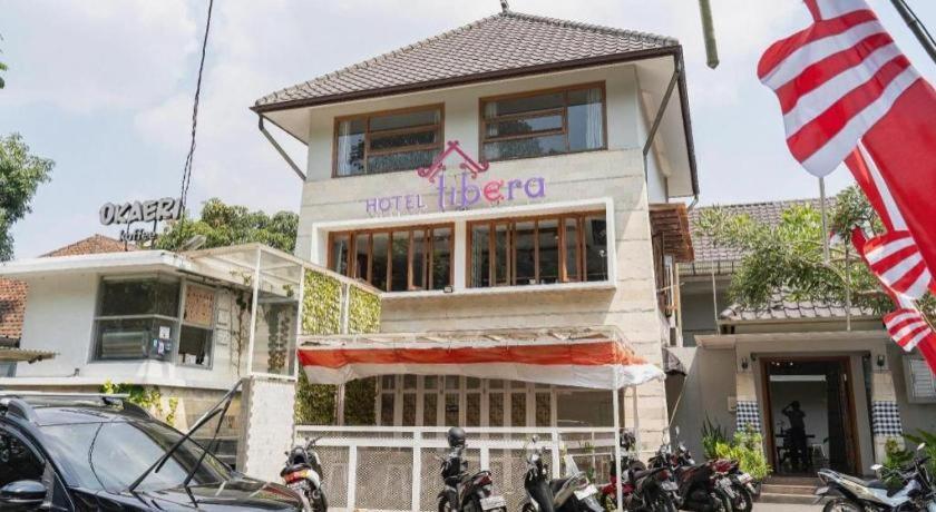 Hotel Tibera Taman Cibeunying Bandung Ngoại thất bức ảnh