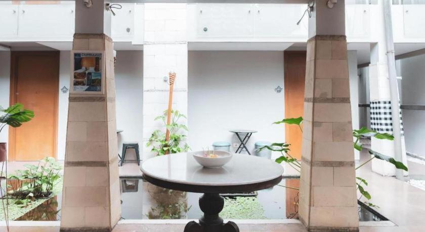 Hotel Tibera Taman Cibeunying Bandung Ngoại thất bức ảnh