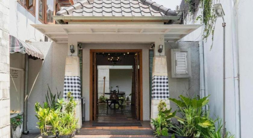 Hotel Tibera Taman Cibeunying Bandung Ngoại thất bức ảnh