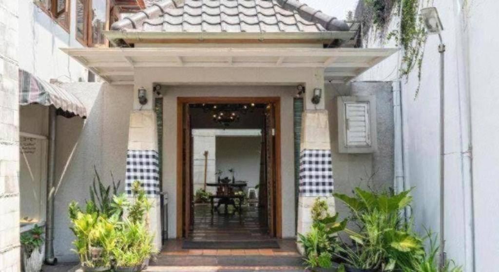 Hotel Tibera Taman Cibeunying Bandung Ngoại thất bức ảnh